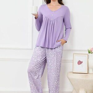 Long Sleeve Pajamas/Loungewear Set, V Neck Shirt and Sweatpants with Pockets